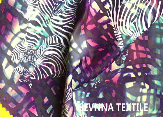 La impresión de Digitaces recicló la tela 225gsm-230gsm del traje de baño con los modelos animales