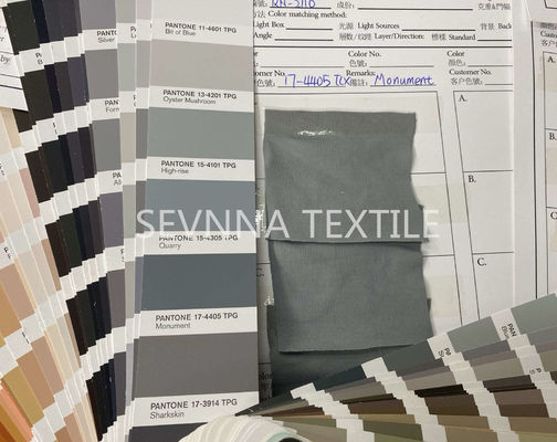 La tela reciclada resistente del traje de baño de la píldora para el laboratorio del color sumerge la huelga impresa Digitaces Offs