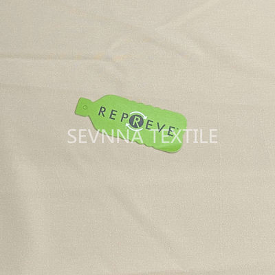 La fibra de Repreve recicló a señoras de la tela del traje de baño vara el bañador del desgaste