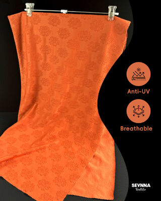 Tejido de poliéster reciclado sustentable de 260 gramos de peso 132 cm de ancho y lavable en máquina para textiles ecológicos