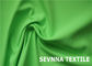 Tela de la media de nylon de Dyeable Spandex, tela de nylon impermeable del verde