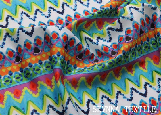 Colores sólidos de Spandex del sujetador del deporte de las polainas de la tela de las materias textiles de nylon de Elastane ningún descoloramiento