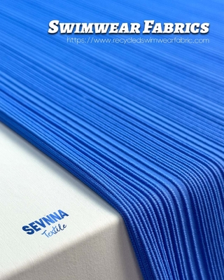 Tejidos con textura azul para trajes de baño de alto rendimiento y de moda