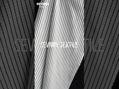 Descubra los beneficios de la tela de nylon reciclado: sostenible y duradera para su negocio